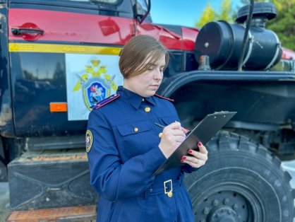 В Сургуте проводится проверка по факту получения травм малолетним ребенком, упавшим из окна